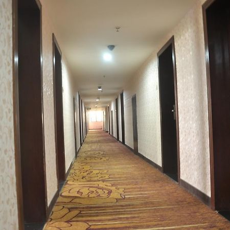 Hua Du Hotel 桂林 エクステリア 写真